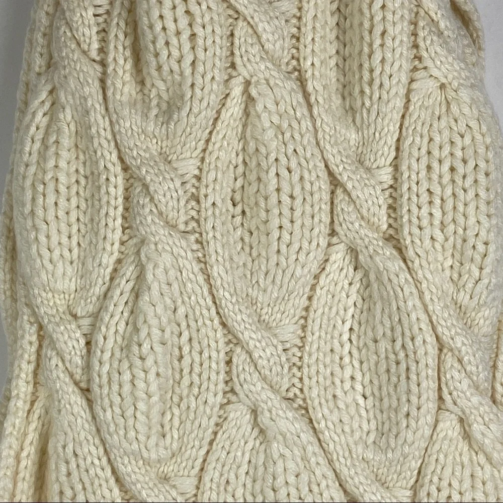 Badgley Mischka Women's‎ Ivory Hourglass Cable Knit Scarf 15